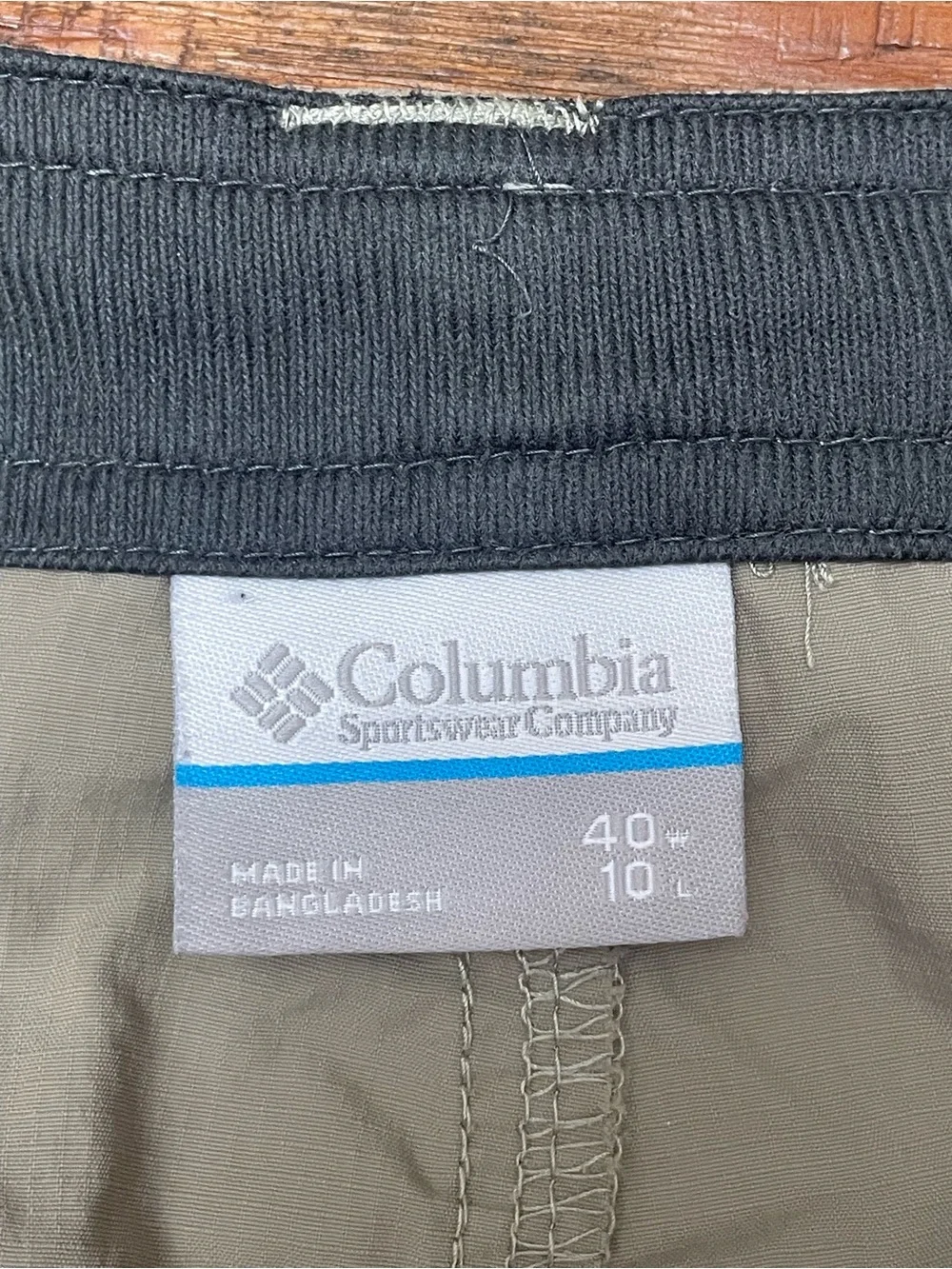 Columbia Men's 40 Silver Ridge Cargo Hiking Shorts with Belt Omni-Shade
